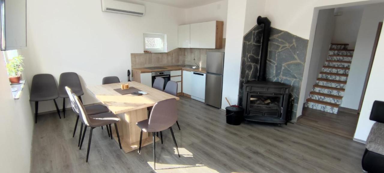 Apartman Lynx On Lake Sabljaci Ogulin Bagian luar foto